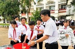 Ấm lòng bữa ăn miễn phí