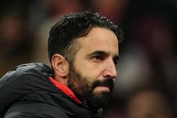 Ruben Amorim và bước ngoặt chiến thuật tại Manchester United