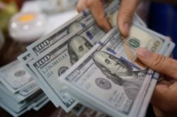 Đồng USD sắp hoàn tất năm giảm mạnh nhất 1 thập kỷ