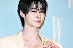 Byeon Woo Seok đón Năm mới 2026 bằng hành động hào phóng đầy ý nghĩa dành cho các bé gái