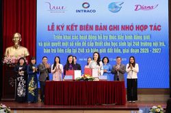 Quỹ Vì Tầm Vóc Việt ký kết hợp tác 1,4 tỷ đồng hỗ trợ học sinh vùng biên giới đất liền