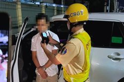 Vi phạm nồng độ cồn vượt mức kịch khung, tài xế ô tô bị xử phạt
