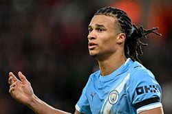 Barcelona chạy đua giành Nathan Ake nhằm khỏa lấp khoảng trống của Christensen