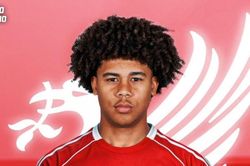 Liverpool chiêu mộ thành công Ifeanyi Ndukwe: Van Dijk đệ nhị chính thức cập bến Anfield