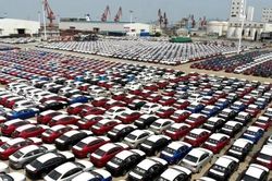 Thị trường ô tô Trung Quốc 2025: BYD thống trị doanh số, Xiaomi vượt chỉ tiêu ấn tượng