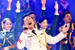 Nghe tiếng quê hương từ trái tim mình