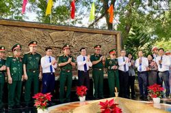 Khánh thành Bia tưởng niệm cán bộ, chiến sĩ Biệt động Sài Gòn - Gia Định
