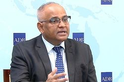 Giám đốc quốc gia ADB: Thành quả kinh tế của Việt Nam năm 2025 rất ấn tượng