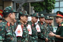 Lao động hợp đồng làm nhiệm vụ chiến lược trong Quân đội được ưu đãi lương, thưởng và hỗ trợ nhà ở