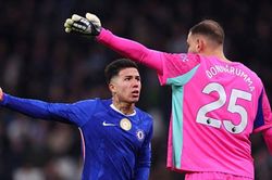 Man City đánh rơi chiến thắng phút 94 trước Chelsea: Arsenal hưởng lợi lớn