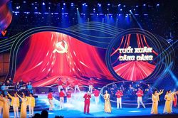 Đặc sắc chương trình nghệ thuật đặc biệt 'Với Đảng vẹn toàn niềm tin yêu'