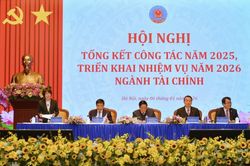 Thủ tướng yêu cầu ngành tài chính 'dẫn dắt tăng trưởng' trong năm 2026
