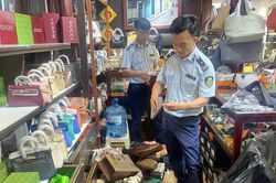 Phát hiện kinh doanh hàng giả tại Hội An, Quản lý thị trường Đà Nẵng xử phạt hơn 150 triệu đồng