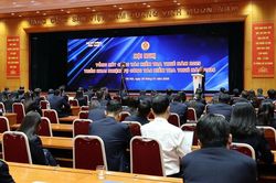 Siết chặt kỷ cương công vụ đi đôi với hiện đại hóa công tác kiểm tra thuế