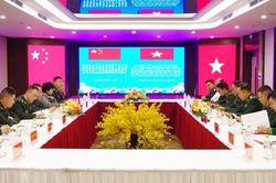 Hội đàm Biên phòng Quảng Hòa (Việt Nam) với Bộ đội Biên phòng địa khu Long Châu (Trung Quốc)