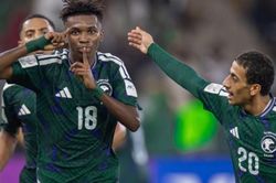 Thắng nhọc U23 Kyrgyzstan 1-0, U23 Saudi Arabia nhìn U23 Việt Nam chiếm đỉnh bảng