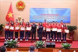 Hà Nội: Khen thưởng các thành tích xuất sắc tại SEA Games 33