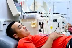 Hiến máu hiếm cứu người