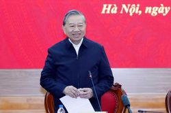 'Đổi mới mô hình phát triển phải đứng trên mảnh đất thực tiễn của Việt Nam'