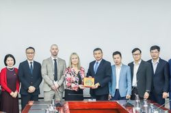 Đà Nẵng thúc đẩy hợp tác với UK Skills Partnership về đào tạo nhân lực tài chính xanh