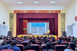 150 học viên tập huấn kỹ thuật ươm giống và trồng cà phê