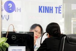 Lãnh đạo cấp xã được xếp ngạch chuyên viên chính