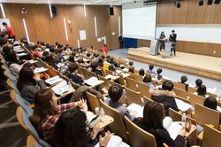 Hiện đại hóa mô hình tổ chức hệ thống giáo dục đồng bộ với chuyển đổi số, hội nhập quốc tế