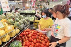 Chặn sốt giá, chống buôn lậu: Bộ Tài chính phát lệnh cao điểm dịp Tết 2026