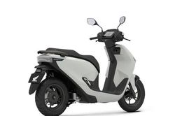 Xe máy điện Honda CUV e: chốt giá từ 45 triệu đồng tại Việt Nam