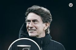 Toàn cảnh cuộc khủng hoảng của Tottenham