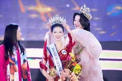 Hoa hậu Du lịch Việt Nam 2026 Nguyễn Phương Linh: Vẻ đẹp tri thức của người trẻ yêu văn hóa Việt