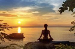 Vì sao con người thời đại này cần 'chữa lành' nhiều đến vậy?