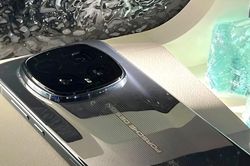 Lộ diện Honor Magic 8 RSR Porsche Design: Siêu phẩm camera sắp cập bến thị trường quốc tế