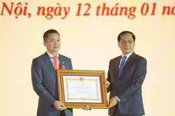 Tập đoàn Xăng dầu Việt Nam đón nhận Huân chương Lao động hạng Nhất