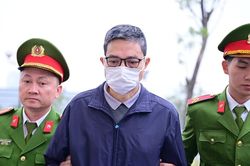 Nhận hối lộ số tiền đặc biệt lớn, hai cựu Cục trưởng nhận án tù nghiêm khắc