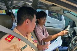 Bộ Công an phải đổi mới toàn diện công tác sát hạch, cấp Giấy phép lái xe