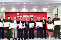 Phim điện ảnh 'Mưa đỏ' đoạt Giải thưởng Văn học nghệ thuật năm 2025