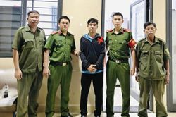 Nhân viên Công ty CP nhựa Hoa Sen nhận gần 150 triệu đồng từ khách hàng rồi bỏ trốn