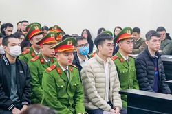 'Ông trùm' sản xuất hàng triệu lon sữa giả Hiup lĩnh án 30 năm tù