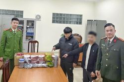 Rao bán pháo hoa trên mạng để lừa đảo chiếm đoạt tiền