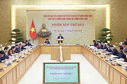 Xây dựng luật pháp phục vụ phát triển là cơ bản, chiến lược, lâu dài