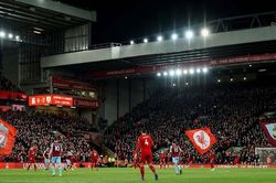 Nhận định dự đoán Liverpool vs Burnley: 3 điểm trong tầm tay