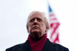 Tổng thống Trump: 'Tôi không còn nghĩa vụ chỉ nghĩ đến hòa bình nữa'