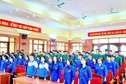 Quảng Ninh: Người dân dõi theo Đại hội XIV của Đảng trong niềm hân hoan, kỳ vọng lớn