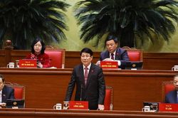 Chùm ảnh: Phiên thảo luận tại hội trường về các Văn kiện Đại hội XIV của Đảng sáng 21/1