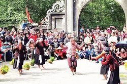 Lễ hội Cướp kén ở Phú Thọ là Di sản văn hóa phi vật thể quốc gia