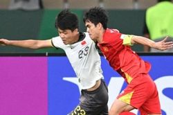 Lý do U23 Việt Nam thất bại trước U23 Trung Quốc; Thêm cầu thủ rời châu Âu để đá với Messi