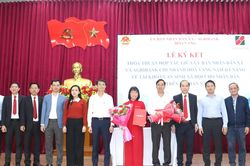 Xã Hòa Vang ký kết hợp tác chi trả chế độ an sinh xã hội qua tài khoản ngân hàng