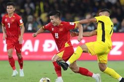 HLV Kim Sang-sik cải tổ đội hình: Loạt sao U23 lên tuyển Việt Nam đấu Malaysia