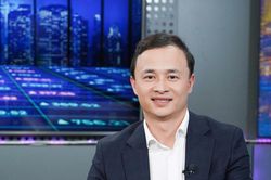 Chứng khoán phân hóa mạnh: Đâu là rủi ro cần nhận diện?